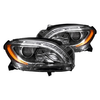 Replacement - Driver and Passenger Side Headlight Set (Standard Line)