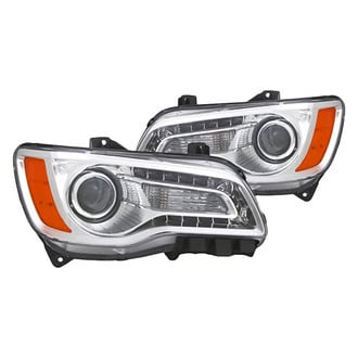 Replacement - Driver and Passenger Side Headlight Set (Standard Line)