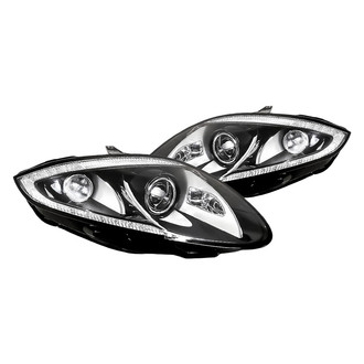 Replacement - Driver and Passenger Side Headlight Set (Standard Line)