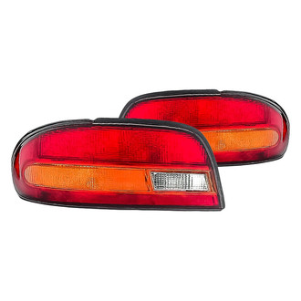 Replacement - Driver and Passenger Side Tail Light Set (Standard Line)