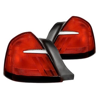 Replacement - Driver and Passenger Side Tail Light Set (Standard Line)