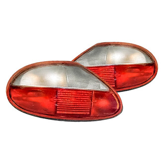 Replacement - Driver and Passenger Side Tail Light Set (Standard Line)