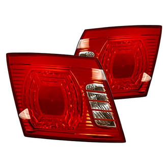 Replacement - Driver and Passenger Side Inner Tail Light Set (Standard Line)