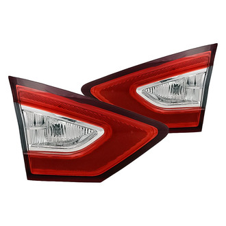 Replacement - Driver and Passenger Side Inner Tail Light Set (CAPA Certified)