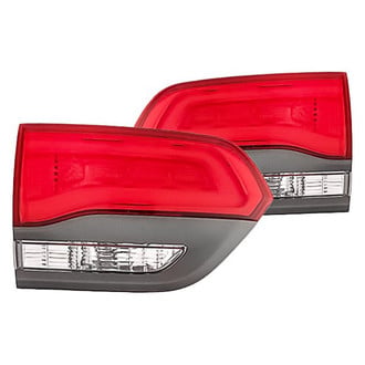 Replacement - Driver and Passenger Side Inner Tail Light Set (Standard Line)