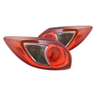 Replacement - Driver and Passenger Side Outer Tail Light Set (Standard Line)