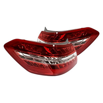 Replacement - Driver and Passenger Side Outer Tail Light Set (Standard Line)