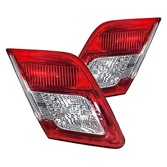 Replacement - Driver and Passenger Side Inner Tail Light Set (Standard Line)
