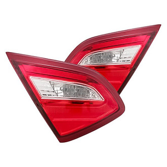 Replacement - Driver and Passenger Side Inner Tail Light Set (Standard Line)