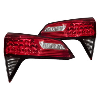 Replacement - Driver and Passenger Side Inner Tail Light Set (Standard Line)