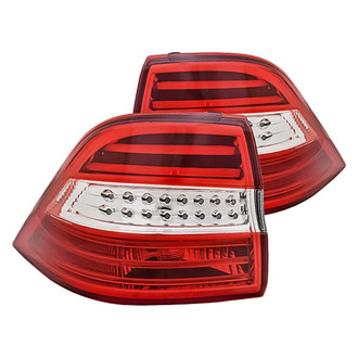 Replacement - Driver and Passenger Side Outer Tail Light Set (CAPA Certified)