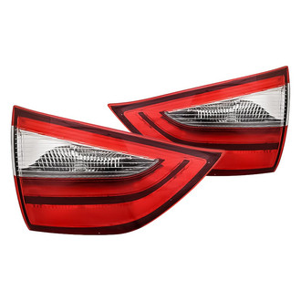 Replacement - Driver and Passenger Side Inner Tail Light Set (Standard Line)