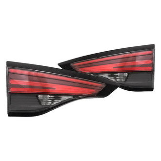 Replacement - Driver and Passenger Side Inner Tail Light Set (CAPA Certified)
