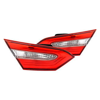Replacement - Driver and Passenger Side Inner Tail Light Set (Standard Line)