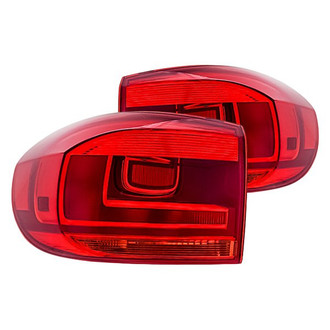 Replacement - Driver and Passenger Side Outer Tail Light Set (CAPA Certified)