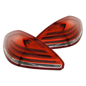 Replacement - Driver and Passenger Side Tail Lights (Standard Line)