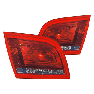 Replacement - Driver and Passenger Side Inner Tail Lights (Standard Line)