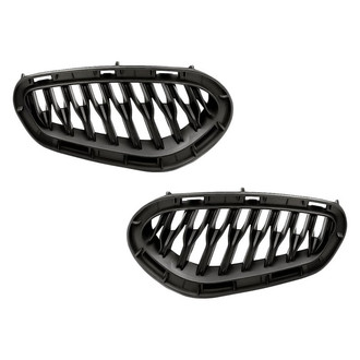 Replacement - Rear Outer Bumper Grille