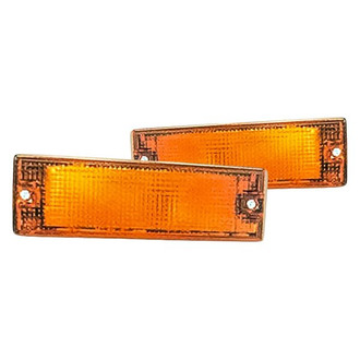 Replacement - Driver and Passenger Side Turn Signal/Parking Light Set (Standard Line)