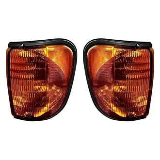 Replacement - Driver and Passenger Side Turn Signal/Corner Light Set (Standard Line)
