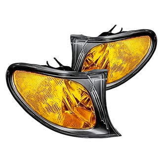 Replacement - Driver and Passenger Side Turn Signal/Corner Light Set (CAPA Certified)