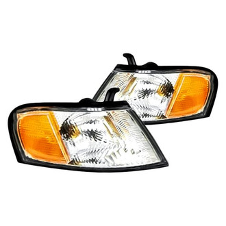 Replacement - Driver and Passenger Side Turn Signal/Corner Light Set (Standard Line)
