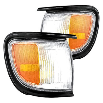 Replacement - Driver and Passenger Side Turn Signal/Corner Light Set (Standard Line)
