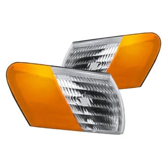 Replacement - Driver and Passenger Side Turn Signal/Corner Light Set (Standard Line)