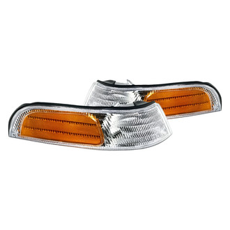 Replacement - Driver and Passenger Side Turn Signal/Corner Light Set (Standard Line)