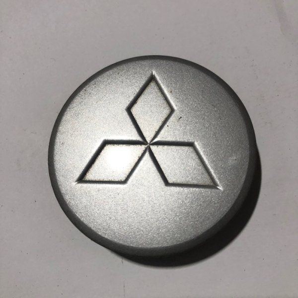 Replikaz® - Silver Wheel Center Cap With Mitsubishi Logo