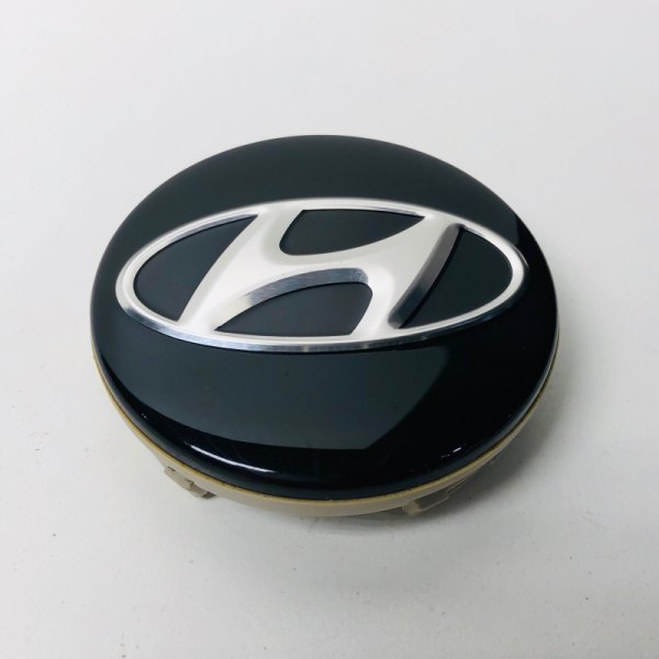 Replikaz® - Black Wheel Center Cap With Embossed Hyundai Logo