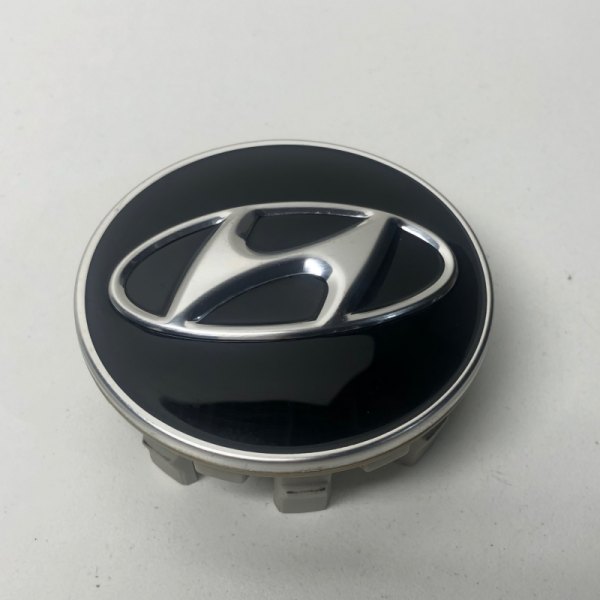 Replikaz® - Black Wheel Center Cap With Chrome Hyundai Logo
