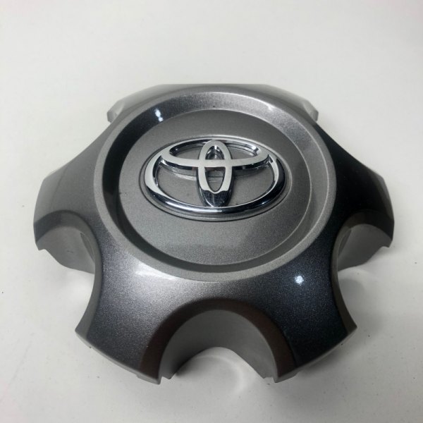 Replikaz® - Gray Replacement Wheel Center Cap With Chrome Toyota Logo