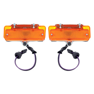 RESTOPARTS® - Driver and Passenger Side Replacement Turn Signal/Parking Lights