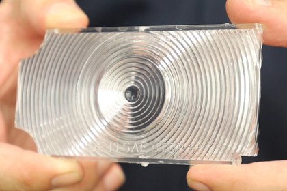 RESTOPARTS® - Inner Tail Light Lens Installation