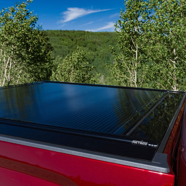 Retrax® - Close-up Tonneau Covers, Lifestyle