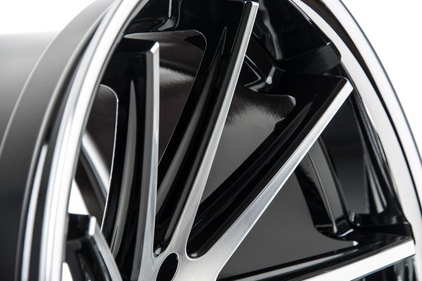 Rii様(10/10) Kawasaki ZX-10R Ninja 2006-2007 Slip On 14″ Round Stainless