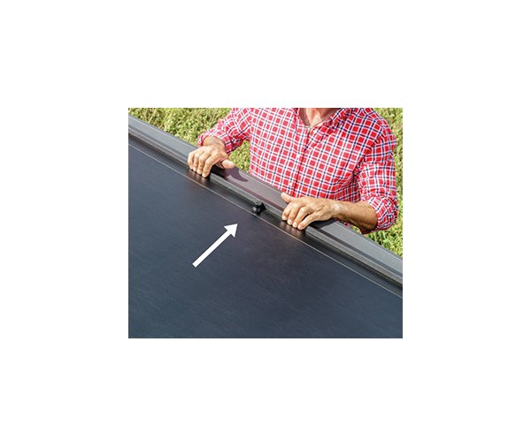 Roll-N-Lock® - Retractable Tonneau Cover Engage Latch