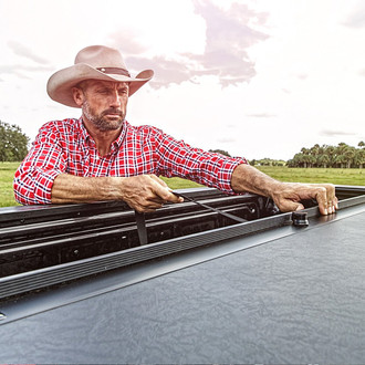 ROLL-N-LOCK® - M-Series™ Tonneau Cover Closed