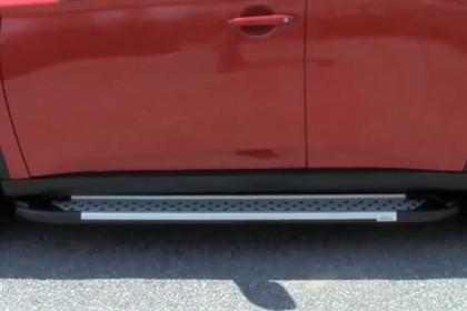 Romik® - 5.5" RAL Series Silver Running Boards Installation Video