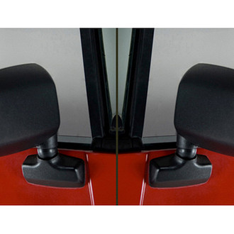 Omix-ADA® - Manual Side View Mirrors