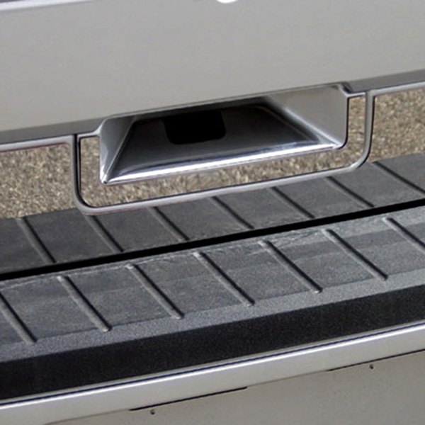 SAA® - Polished Rear Hatch Handle Surround