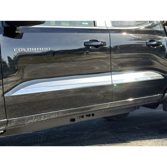 SAA® - I-Type Polished Body Side Moldings
