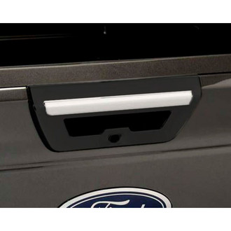 SAA® - Chrome Tailgate Handle Level Trim