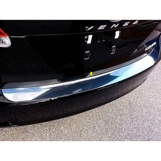 SAA® - Polished Rear Bumper Trim Accent
