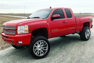 SC18 Chrome on Chevrolet Silverado