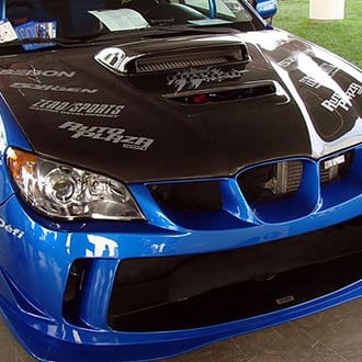 Seibon® - Signature Style Gloss Carbon Fiber Hood