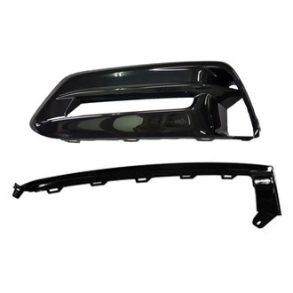 Sherman® - Front Bumper Cover Molding Kit