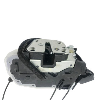 SKP® - Front Passenger Side Door Latch Assembly