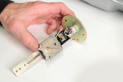 Sniper® - Fuel Tank Remote Mount Vent Valve Installation